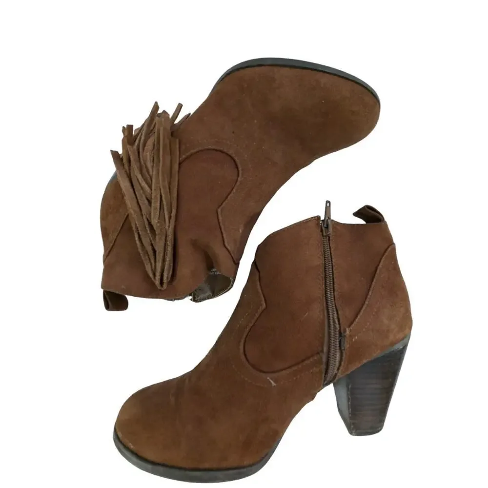 MADDEN GIRL! PANCHO NUTMEG BROWN GENUINE SUEDE LEATHER FRINGED BOOTS! SZ 8M